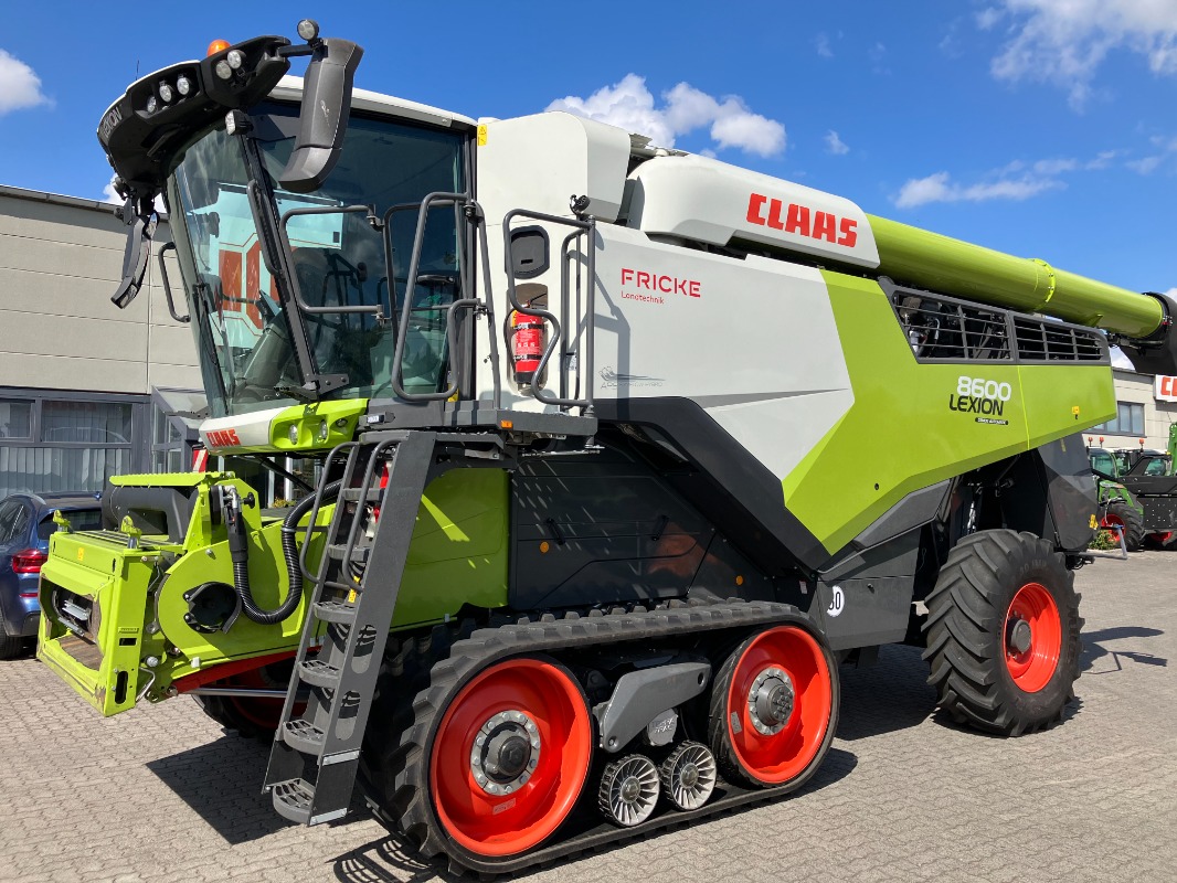 CLAAS LEXION 8600 TT *SW V1080* - Mähdrescher