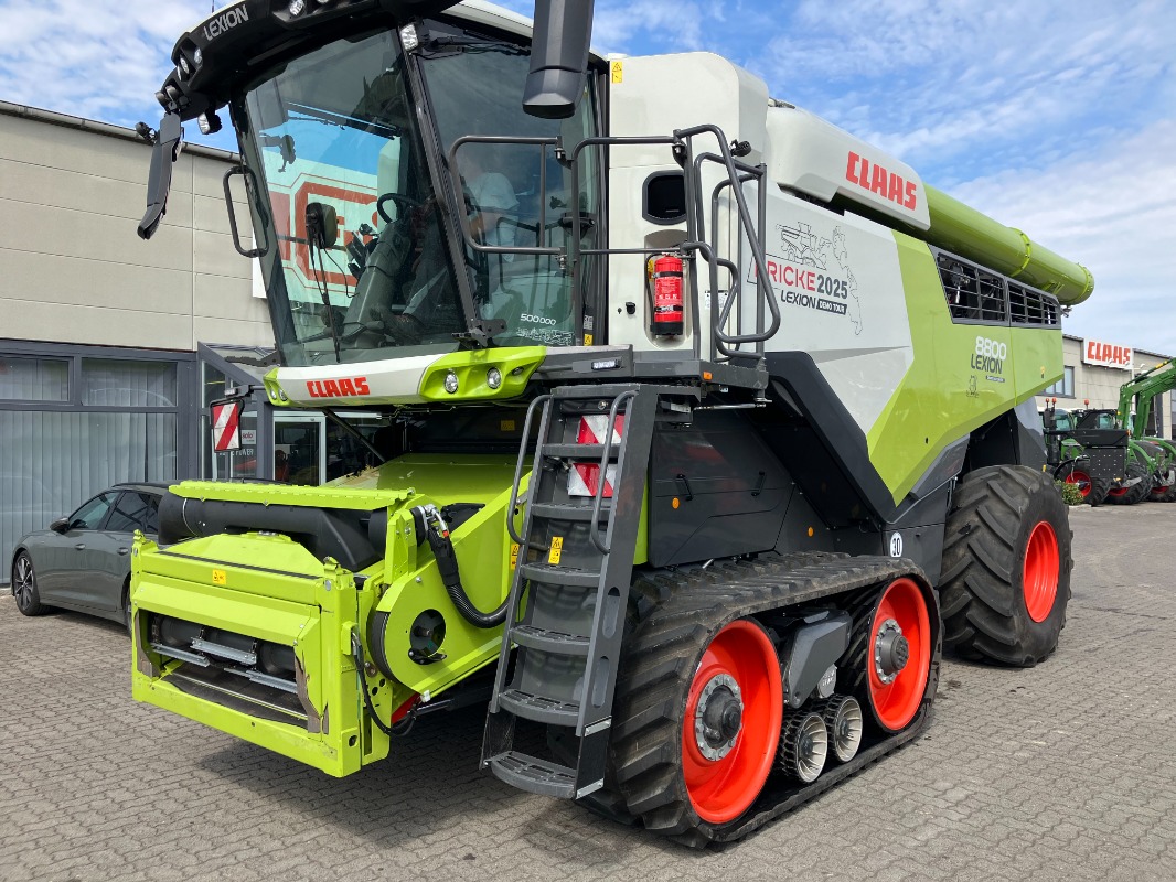 CLAAS Lexion 8800 Terra Trac - Mähdrescher