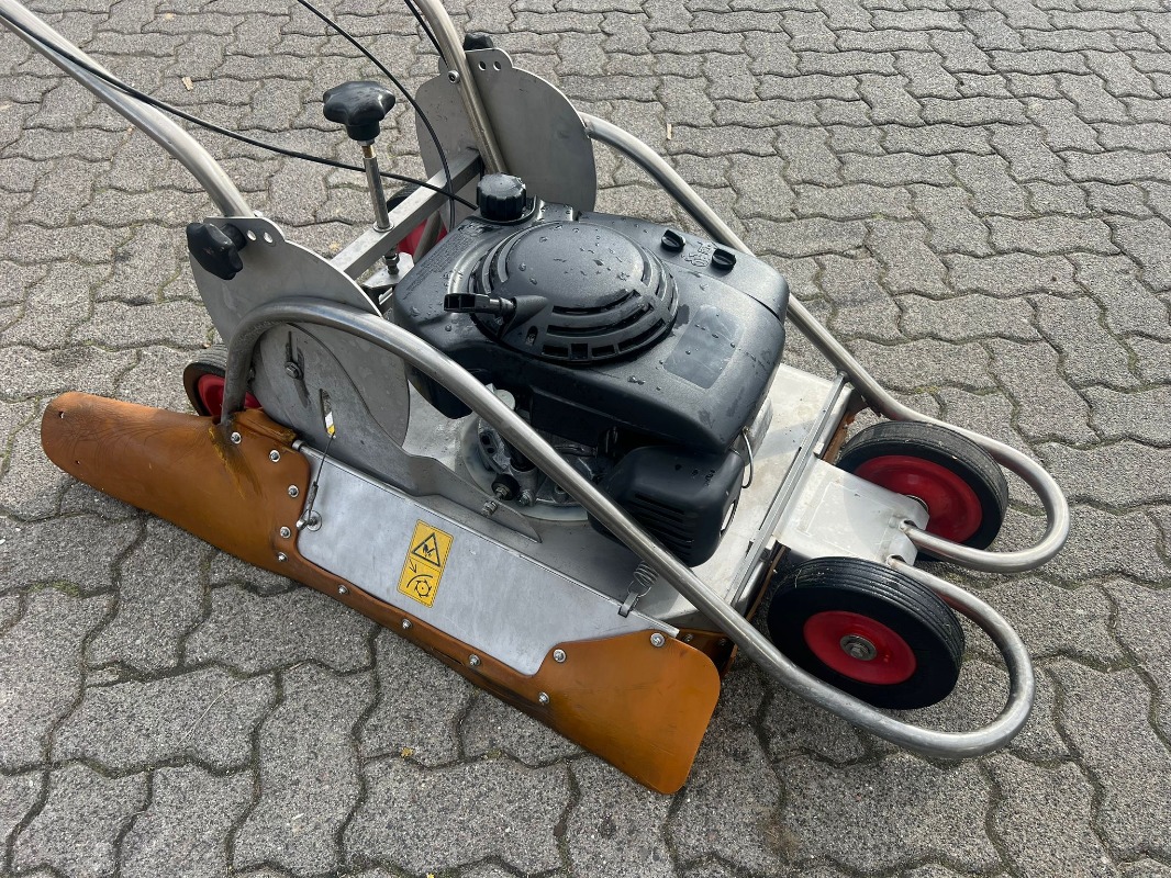 Fricke REI- LUX Dachs 200B %SALE!% - Gartentechnik + Kommunaltechnik - Wildkrautbürste