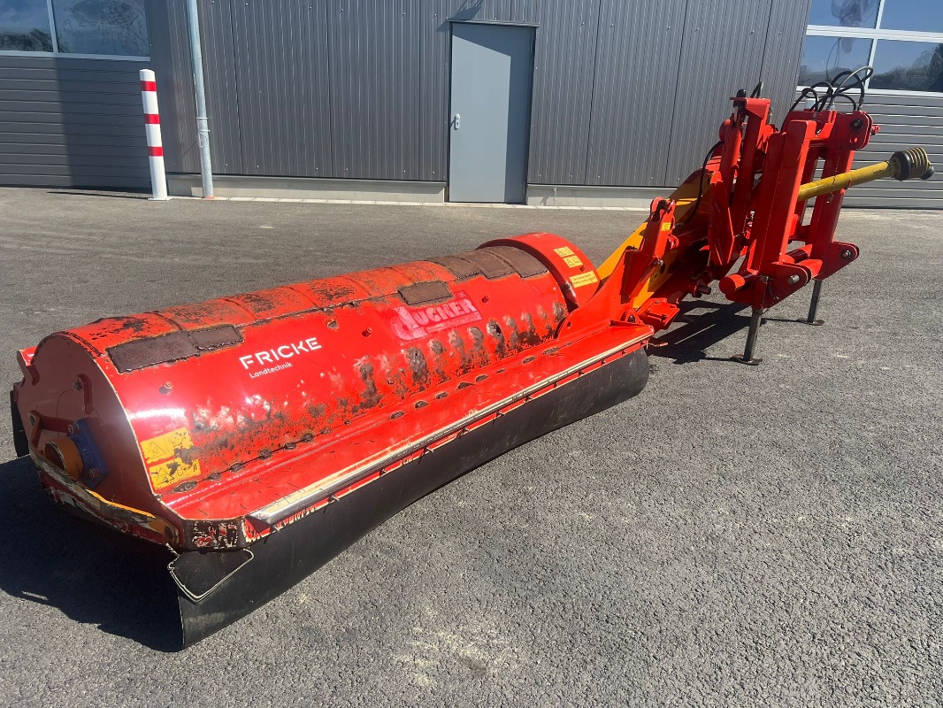 Dücker USM 21 - Gartentechnik + Kommunaltechnik - Mulcher