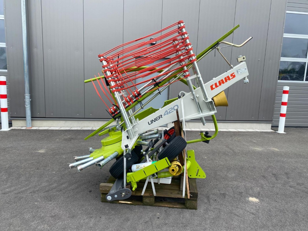CLAAS Liner 420 - Grünlandtechnik + Futtererntetechnik - Schwader