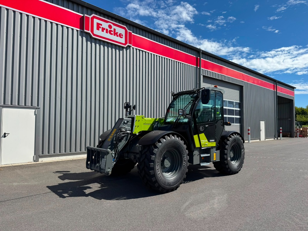 CLAAS Scorpion 742 Varipower 3 Night Edition - Excavator + Loader - Telescopic handler