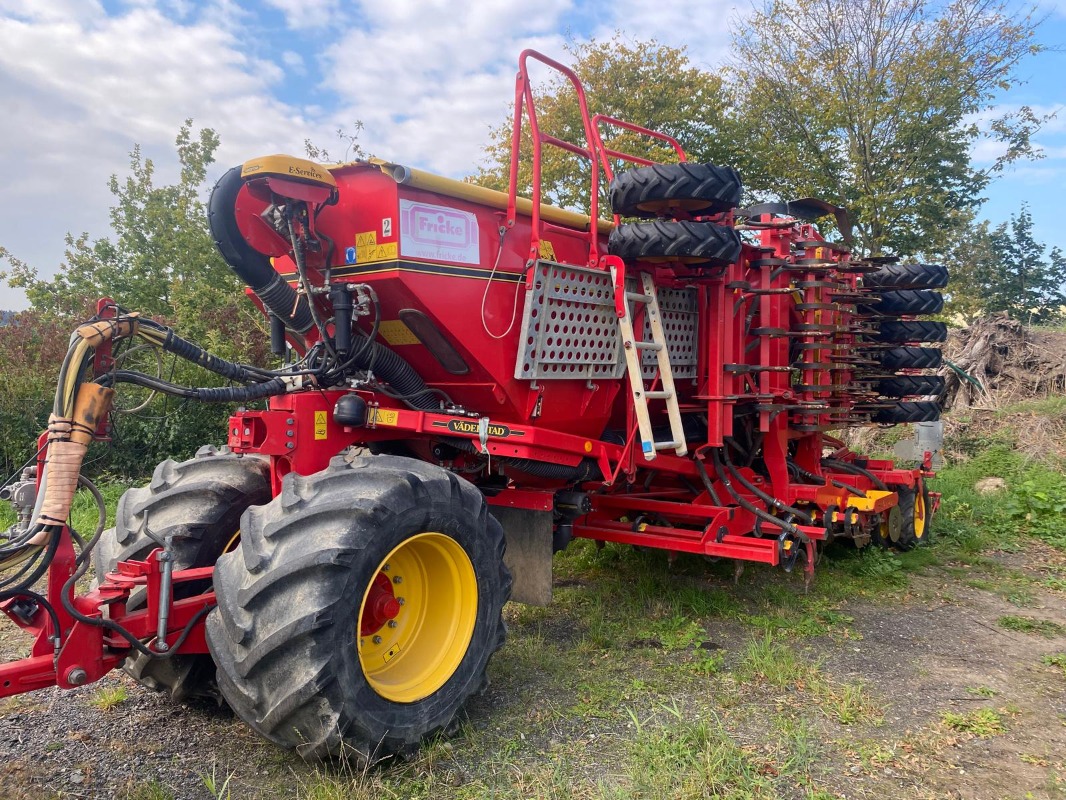 Väderstad RDA 600 C + E-Service/ I-Pad - Sowing technique - Seed drill
