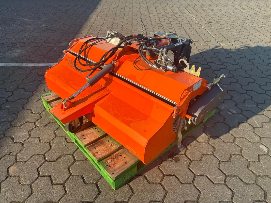 Bema Kommunal 450 Dual - Garten-/Kommunaltechnik - Kehrmaschine