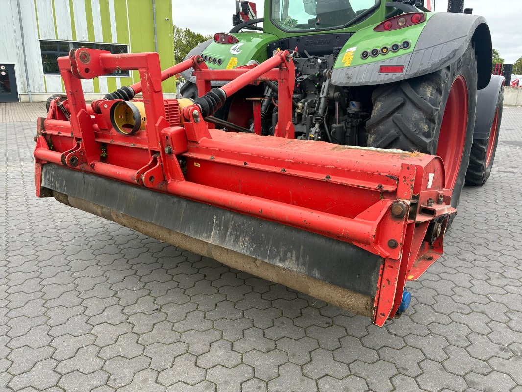 Dücker UM 30 - Gartentechnik + Kommunaltechnik - Mulcher