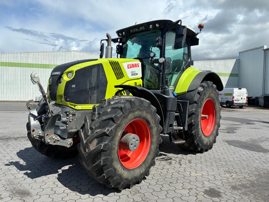 CLAAS AXION 830 Cmatic + GPS S10 RTK - Traktor