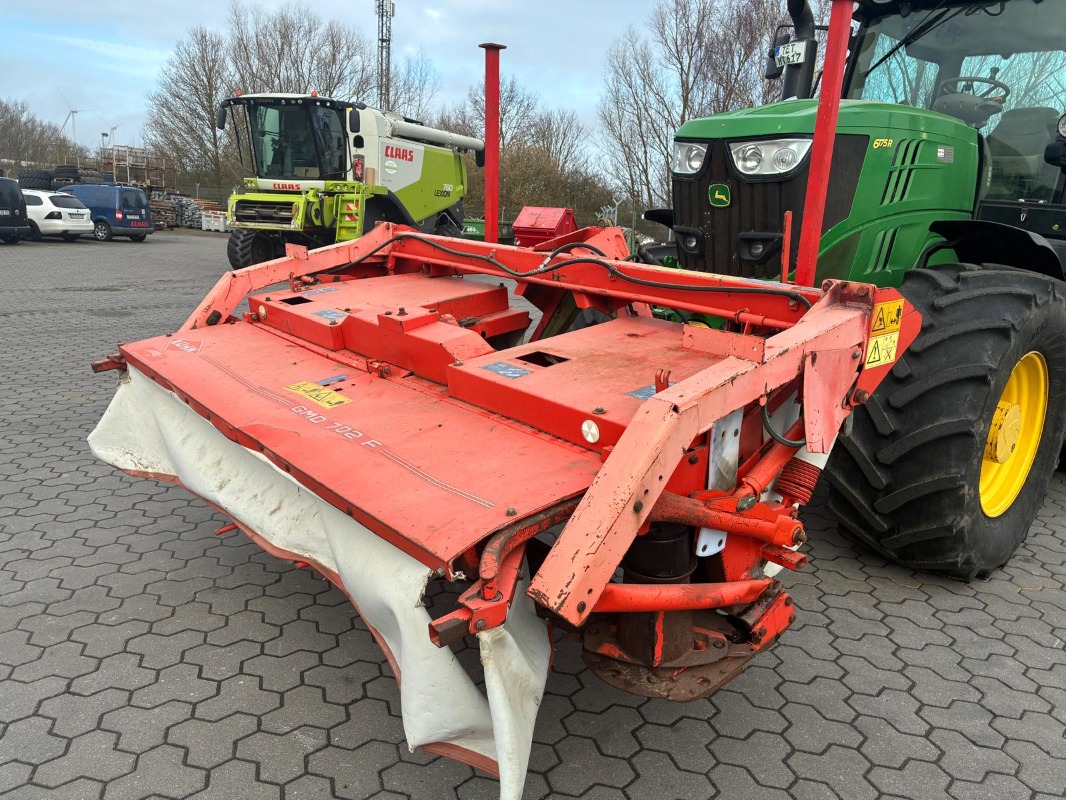 Kuhn GMD 702 F - Reparaturbedürftig ! - Grassland and forage harvesting technology - Mill