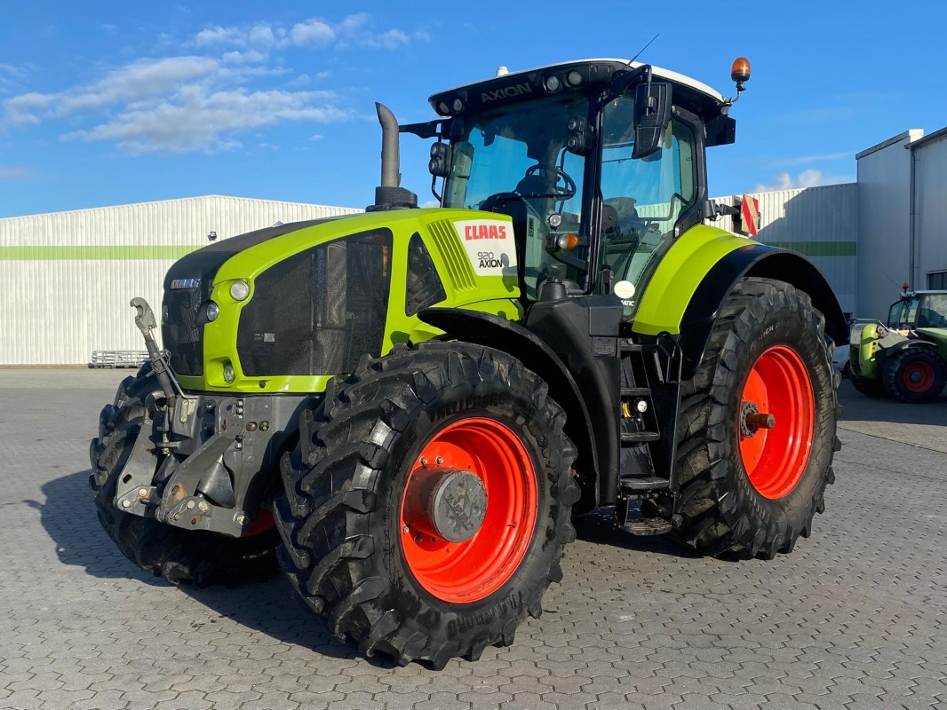 CLAAS Axion 920 Cmatic CIS + GPS RTK - Tractor