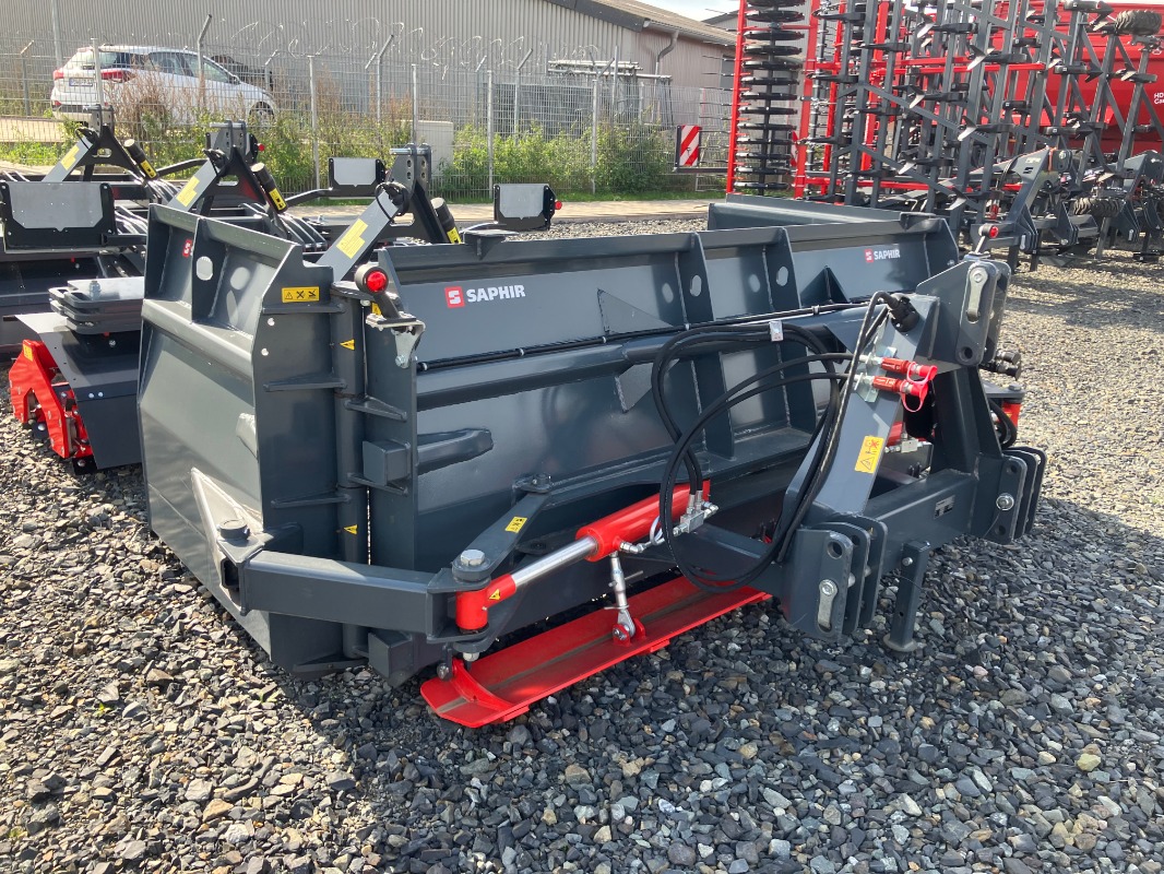 Saphir Kompakt 5001 - Accessoires pour tracteurs - Panneau de poussée de maïs
