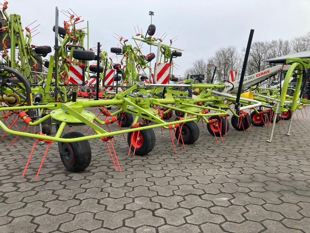 CLAAS Volto 80 - Grassland technology + Forage harvesting technology - Rotary haymaker