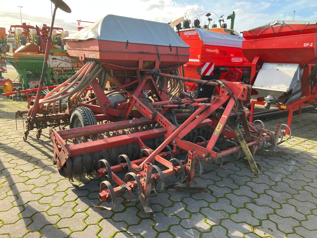 Accord 3,00 mtr. Pneumatic - Sowing technique - Seed drill combination