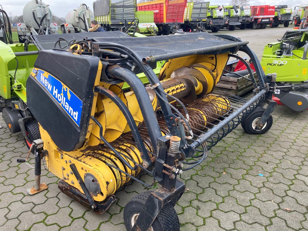 New Holland 3,0 mtr. Typ 273 - Accessoires pour ensileuses - Pick-up