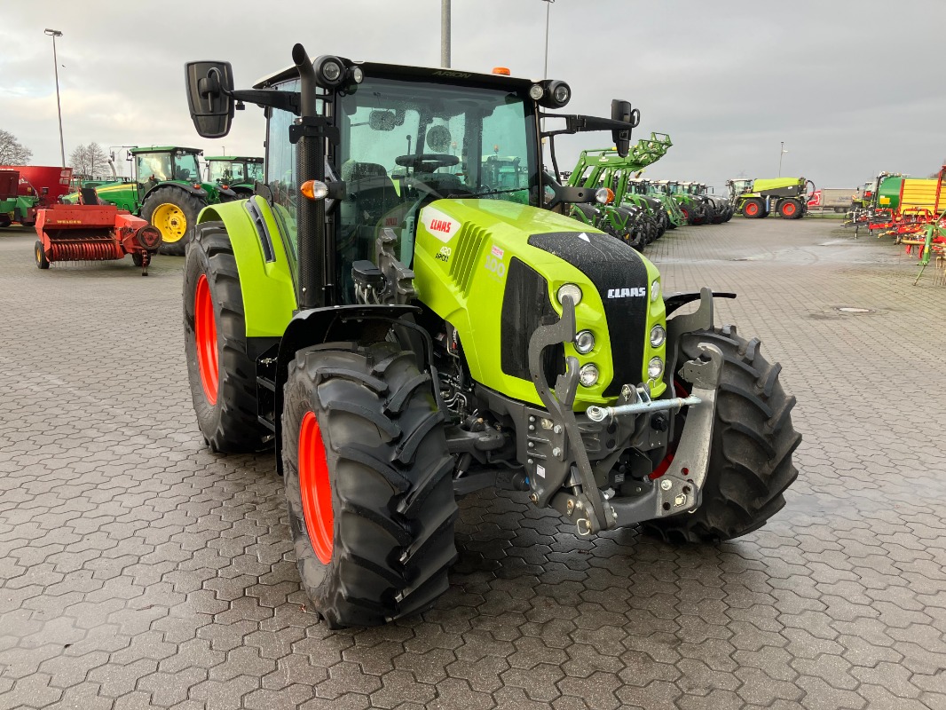 CLAAS Arion 420 CIS + - Tractor
