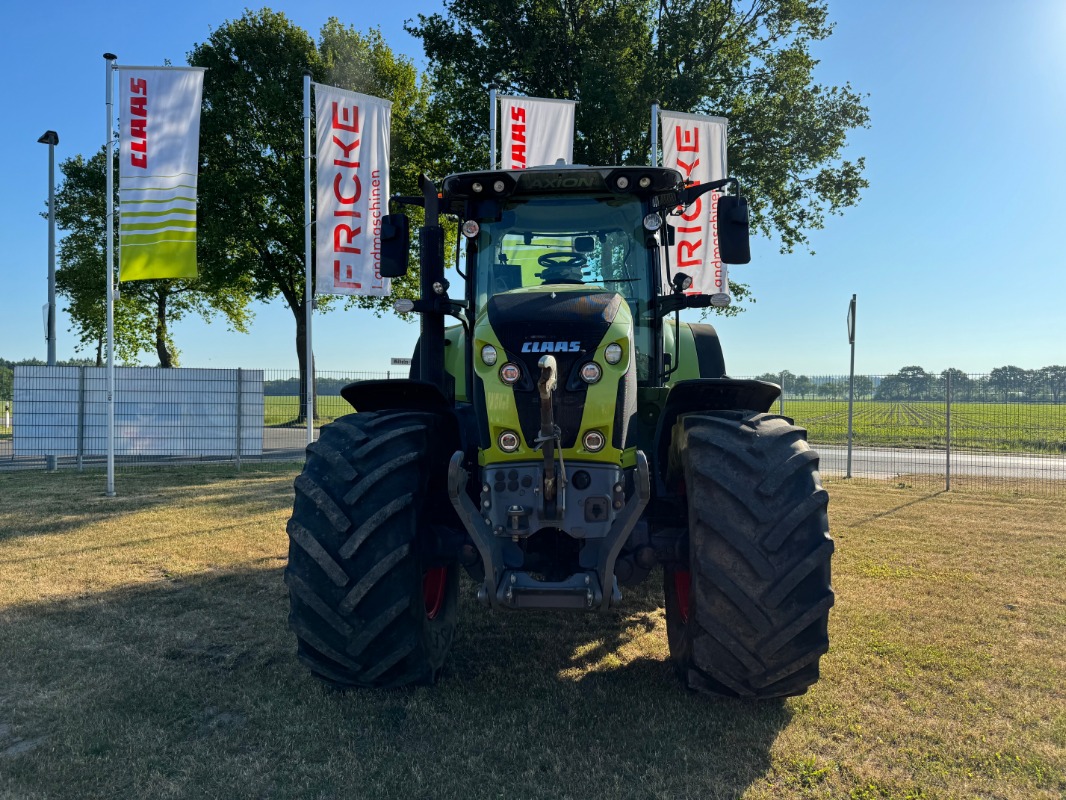 CLAAS Axion 810 CMATIC CEBIS - Ciągnik