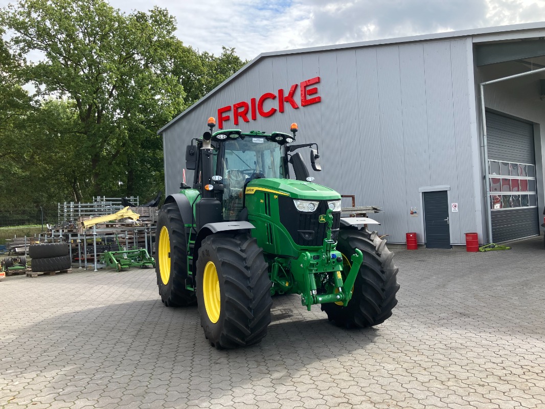 John Deere 6M250 - Tractor