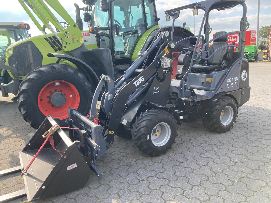 Toyo 826-III Bügel Black Edition - Bagger + Lader - Kompaktlader