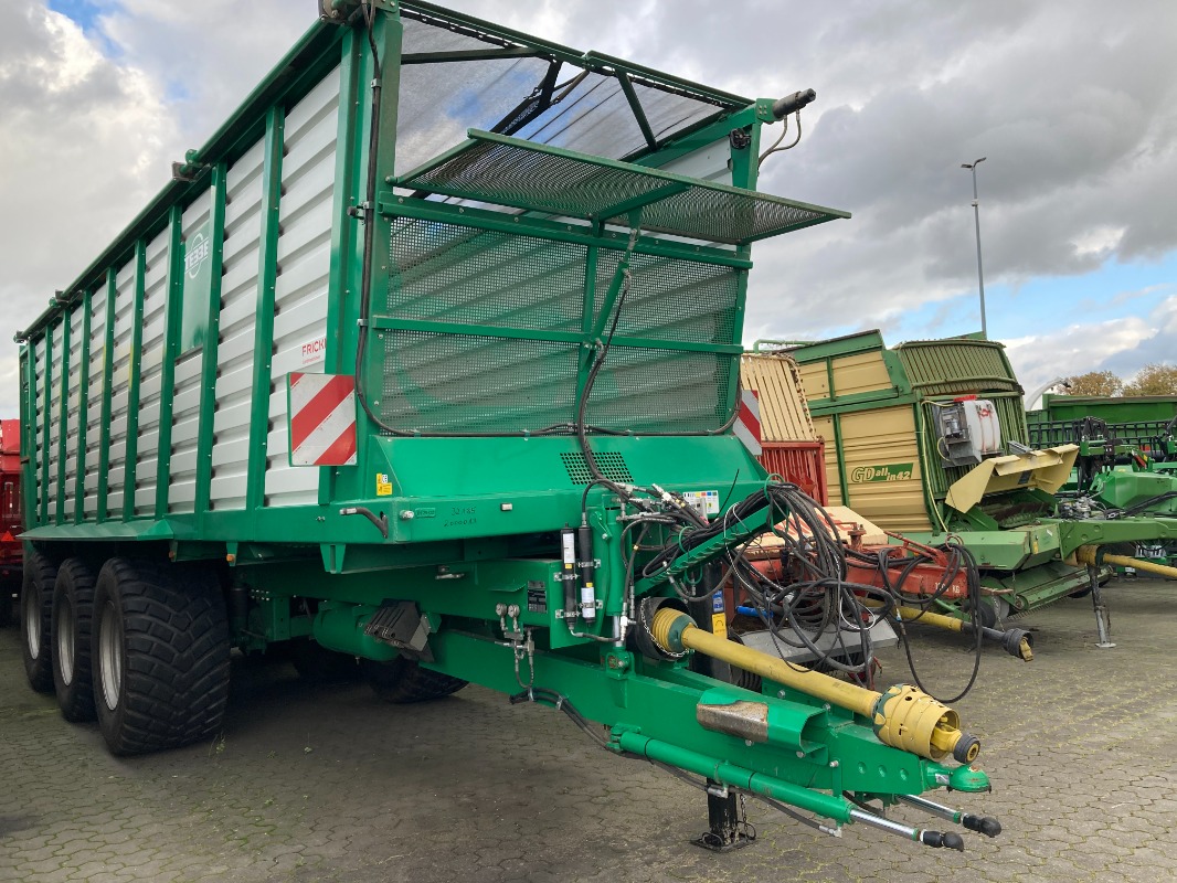 Tebbe ST 650 Tridem-Silotrailer - Transporttechnik - Häcksel Transportwagen