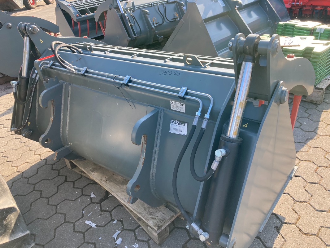 Bressel und Lade Silagebeißschaufel 2000mm - Baggerzubehör - Schaufel