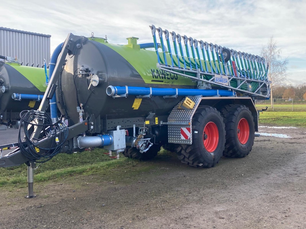 Kaweco Profi I.18 PTW + Bomech Farmer 15 - Gülletechnik + Dungtechnik - Pumpfass