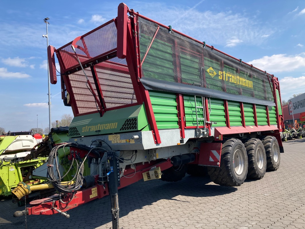 Strautmann Giga-Trailer 5402 DO - Transporttechnik - Häcksel Transportwagen