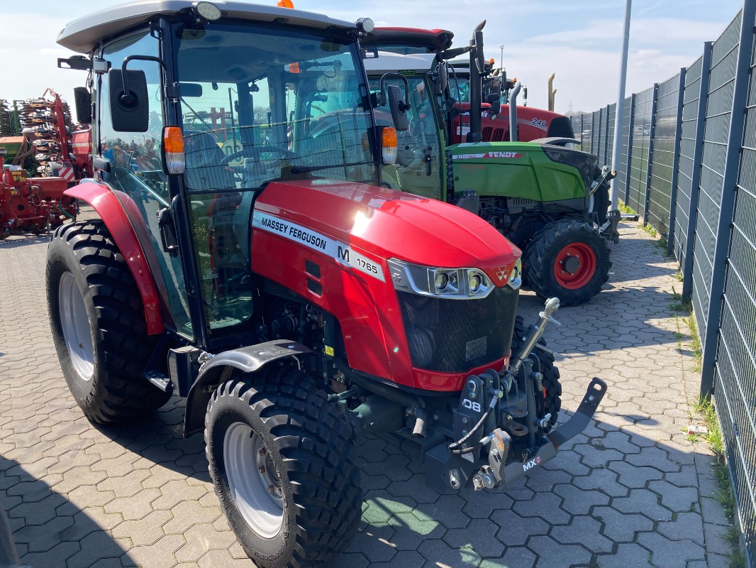 Massey Ferguson 1765 M HC - CiÄ…gnik - CiÄ…gnik komunalny