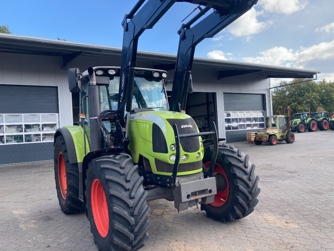 CLAAS Ares 567 ATZ - Traktor