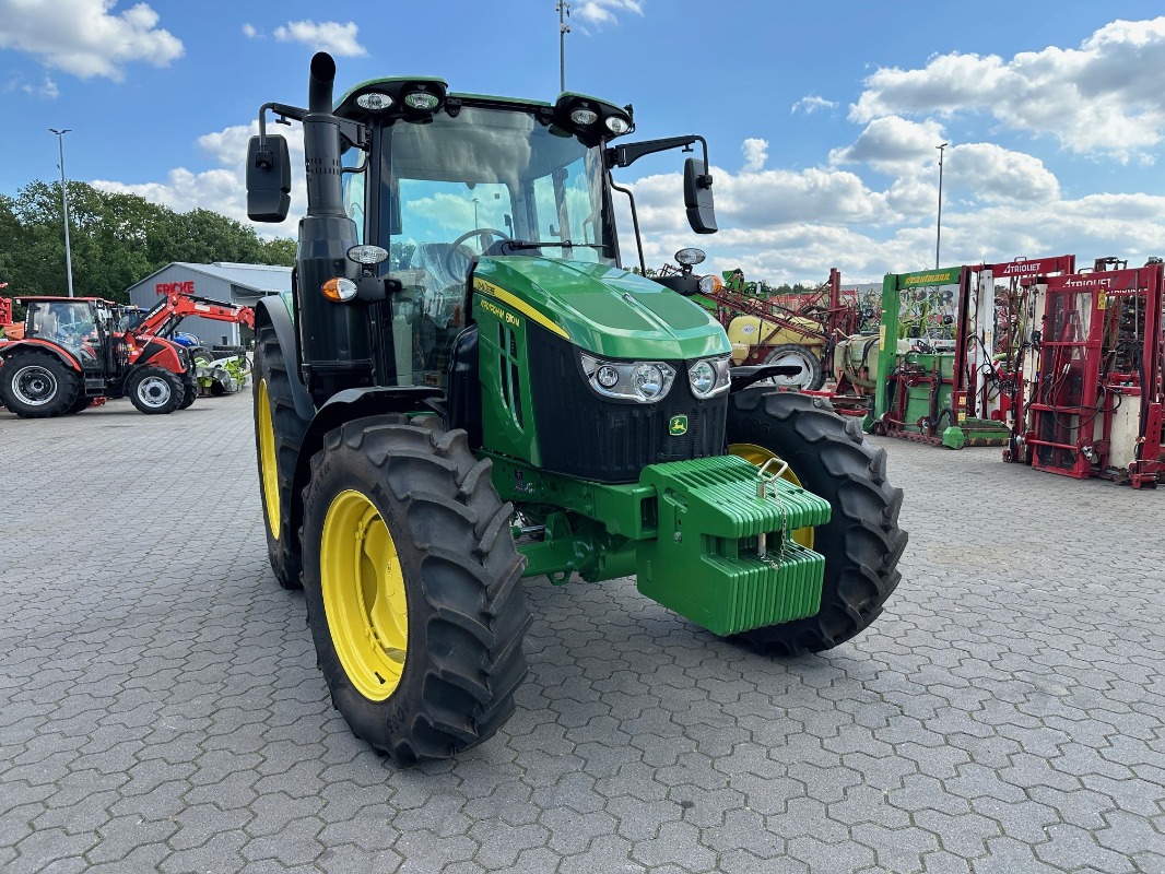 John Deere 6110 M - Tracteur