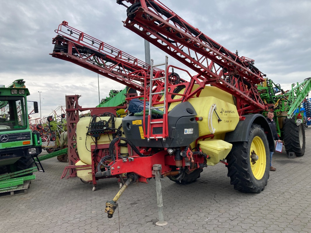 Kverneland Rau Ikarus S38 30 Meter - DÃ¼ngung/Pflanzenschutztechnik/Pflege - AnhÃ¤ngespritze