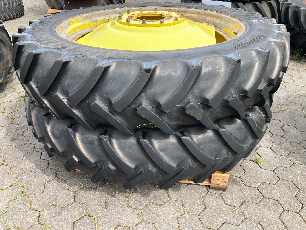 Continental 2x 340/85R48 - Räder + Reifen + Felgen - Pflegerad