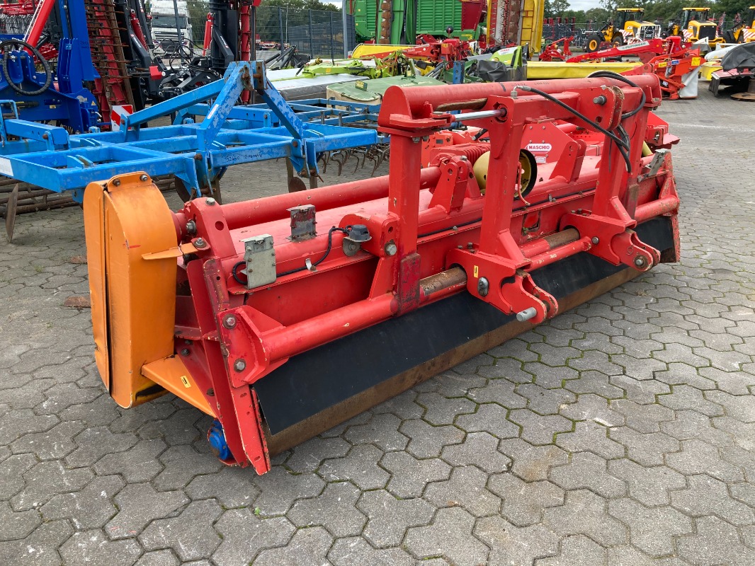 Dücker UM 30 FV - Gartentechnik + Kommunaltechnik - Mulcher