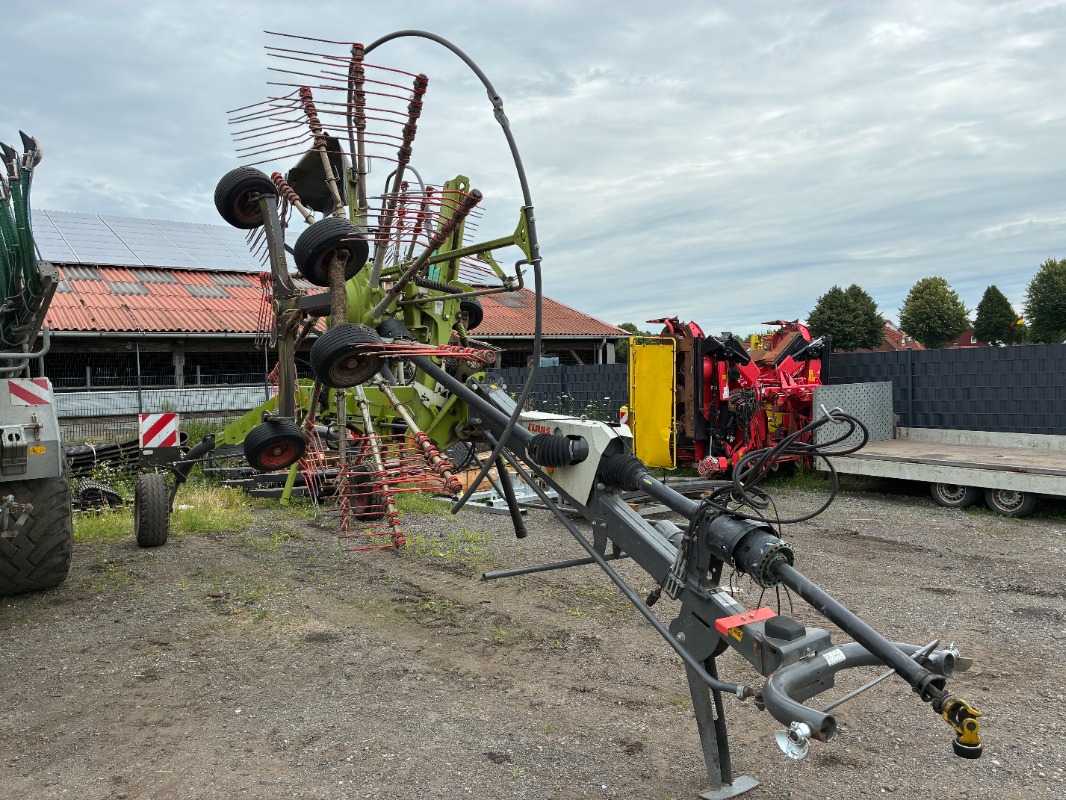 CLAAS Liner 1700 Twin - Grünlandtechnik + Futtererntetechnik - Schwader