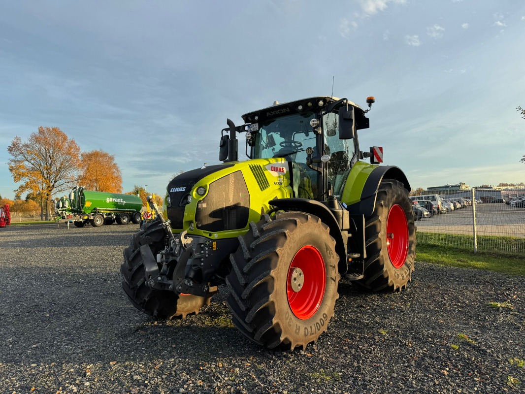 CLAAS Axion 810 Cmatic Cebis - Traktor