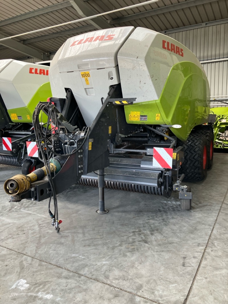 CLAAS Quadrant 5200 FC Tandem - Presse - Großpackenpresse