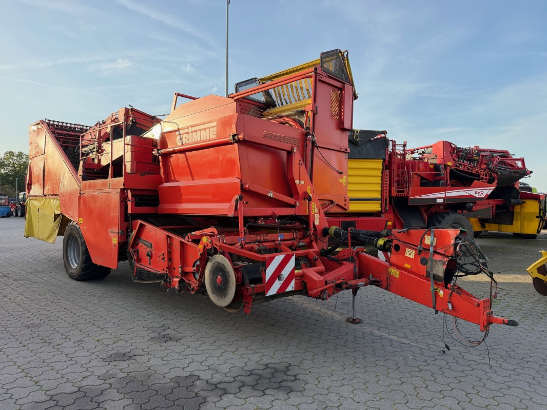 Grimme SE 150-60 UB - Kartoffeltechnik - Kartoffelroder