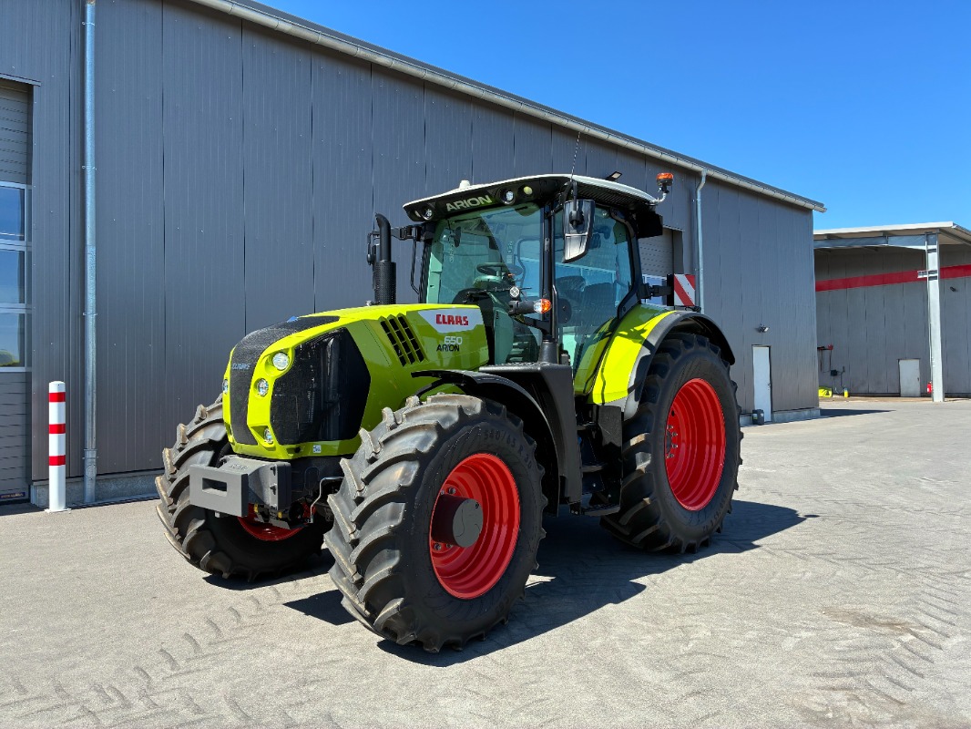 CLAAS Arion 650 Hexashift Cis - Traktor