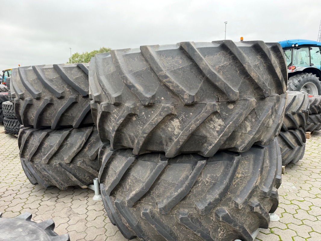 Trelleborg 4 x Räder 900/60R42 TM 900 - Räder + Reifen + Felgen - Komplettradsatz