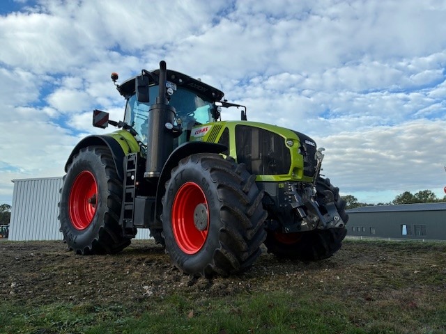CLAAS Axion 930 CMATIC CEBIS - Tracteur